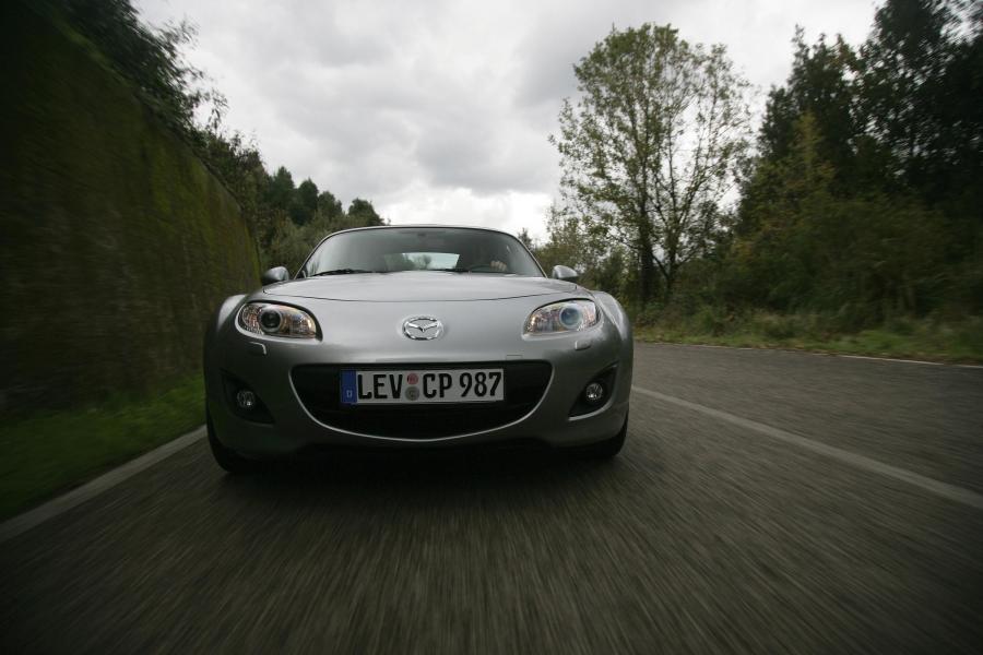  Mazda MX-5 2009 года  (фото 54 из 61)
